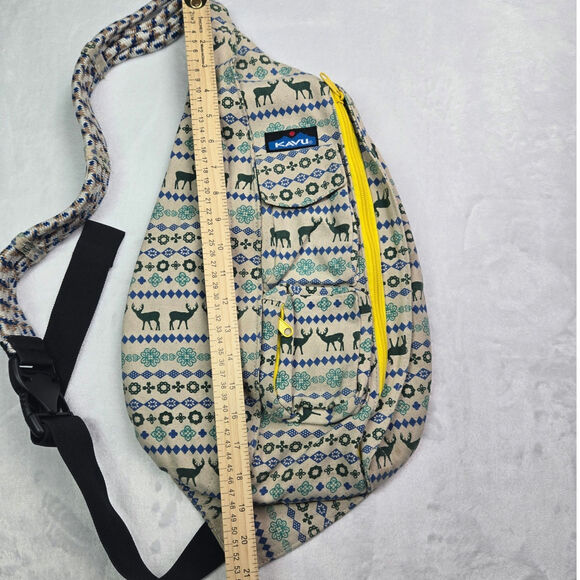 KAVU Rope Sling Crossbody Backpack Bag Wilderness Deer Scene, EUC - Picture 3 of 7